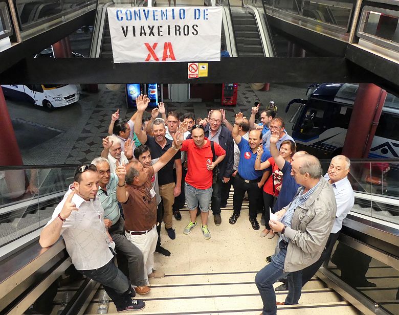 17-07-13 AsembleaTransporteVigo01.JPG